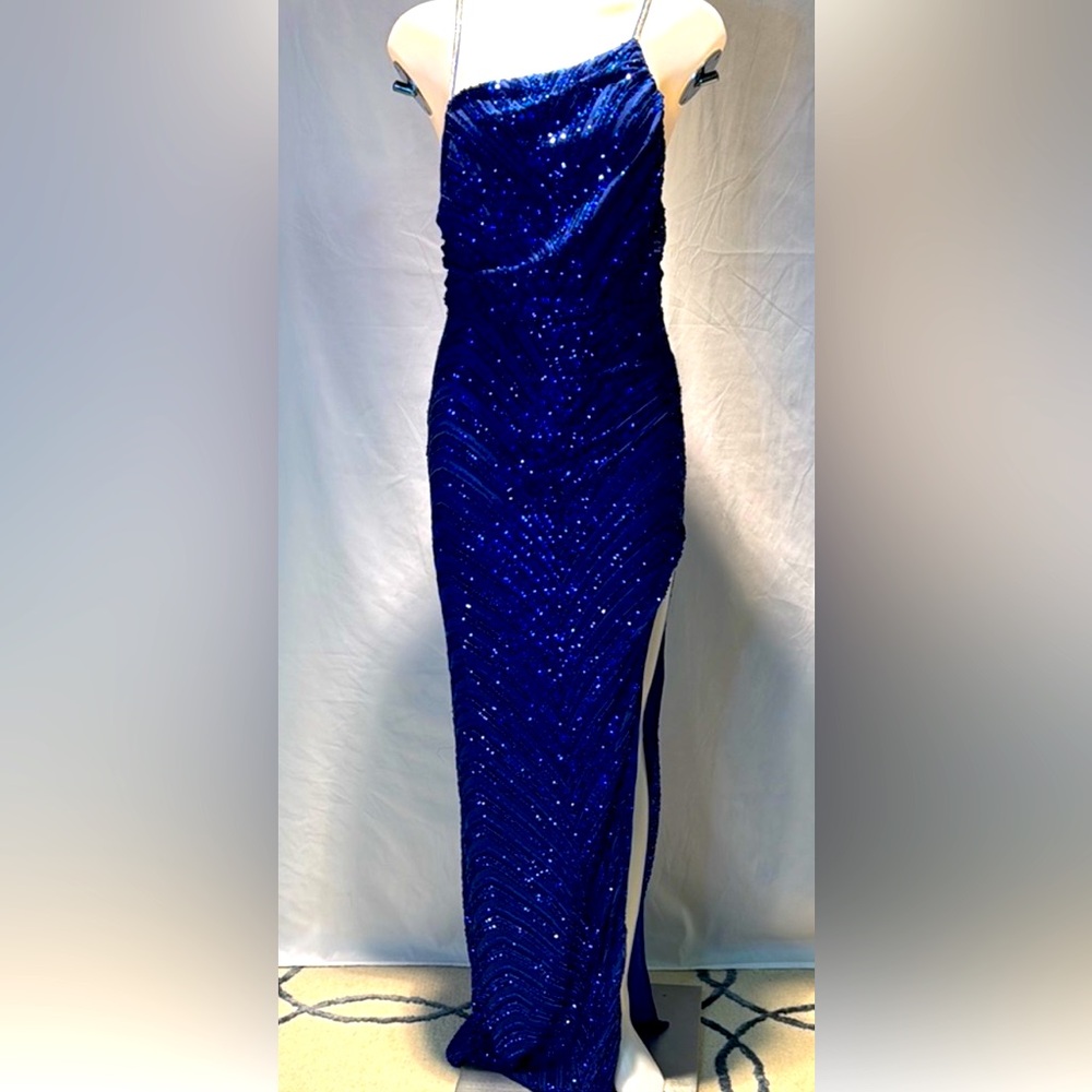 Elegant Blue Sequin Gown